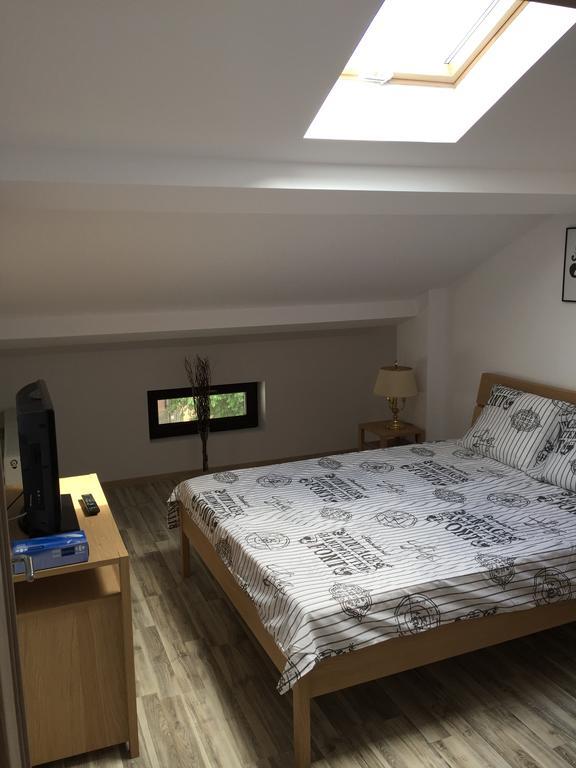 Romexpo Apartment Luxury - Aproape De Centru Si Parc Herastrau! Bucarest Esterno foto