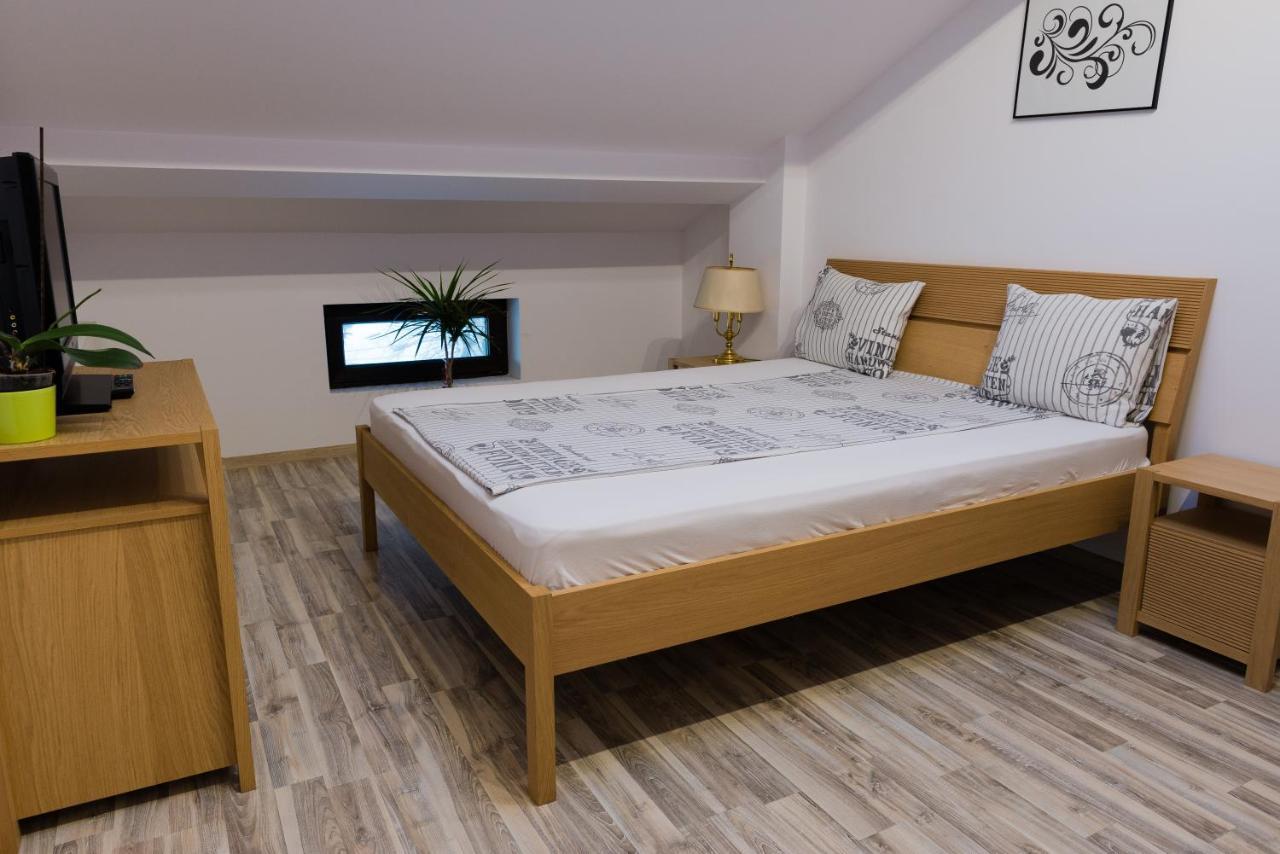 Romexpo Apartment Luxury - Aproape De Centru Si Parc Herastrau! Bucarest Esterno foto